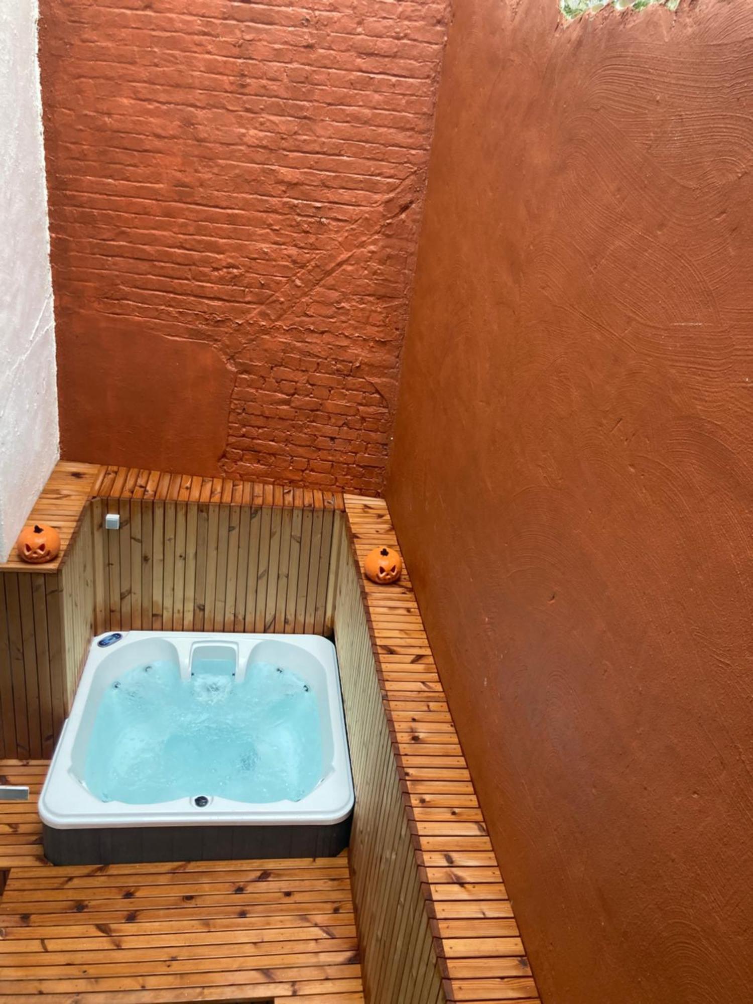 Maison Martha - Sauna En Jacuzzi - 12 Personen Oostende Exteriör bild